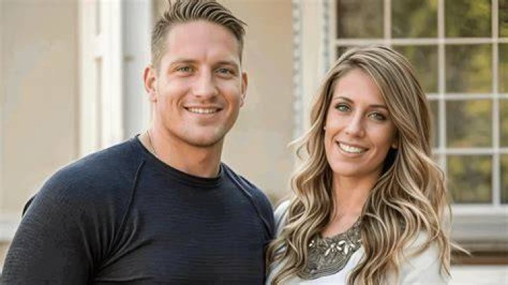 AJ Hawk's Wife: The Woman Behind the NFL Star