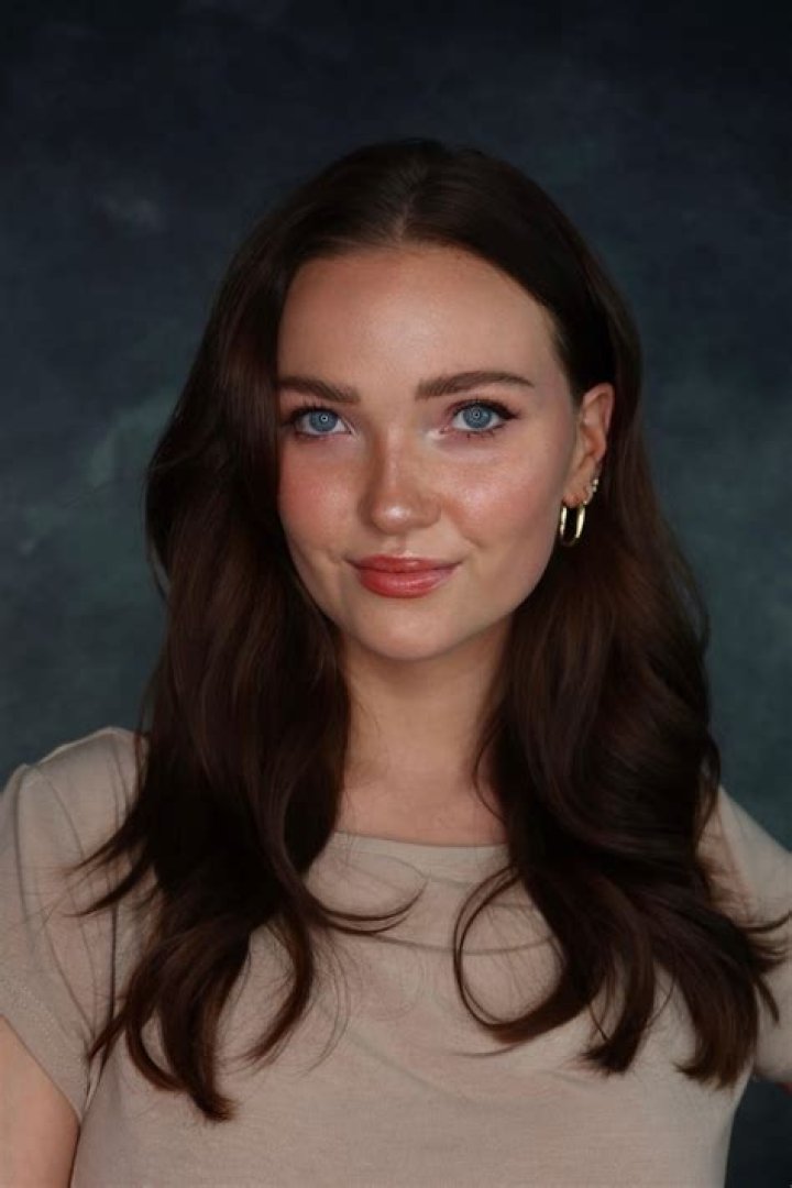 Alyssa McKay Leaks: Unraveling the Mystery Behind the Buzz