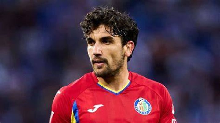 An In-Depth Analysis of Mauro Arambarri's Performance Against CA Osasuna