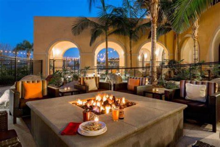 Burbank Courtyard: Your Ultimate Guide to Comfort and Luxury