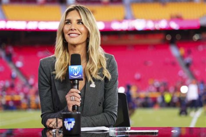 Charissa Thompson Nudes: Debunking Myths and Understanding Privacy in the Digital Age