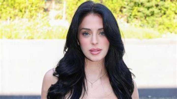 Discovering the Allure of Camilla Araujo: The Only Fans Phenomenon