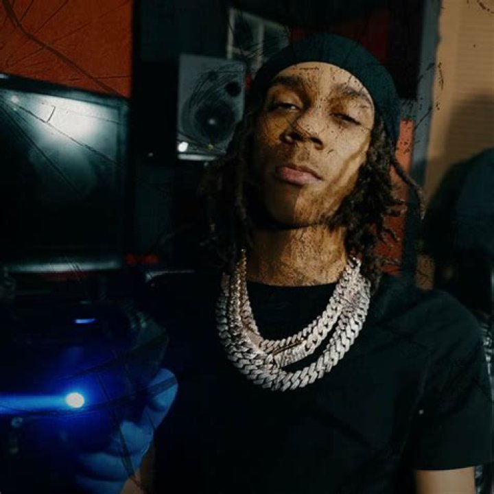 Discovering the Fascination of the Bloodhound Lil Jeff Video