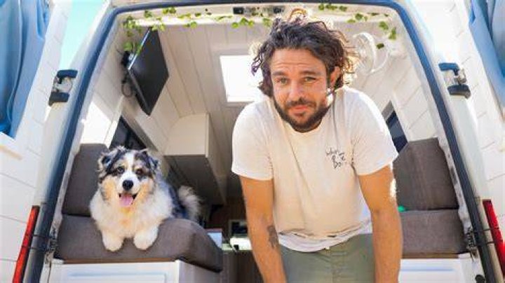 Discovering the Journey of Fan van Kelsey
