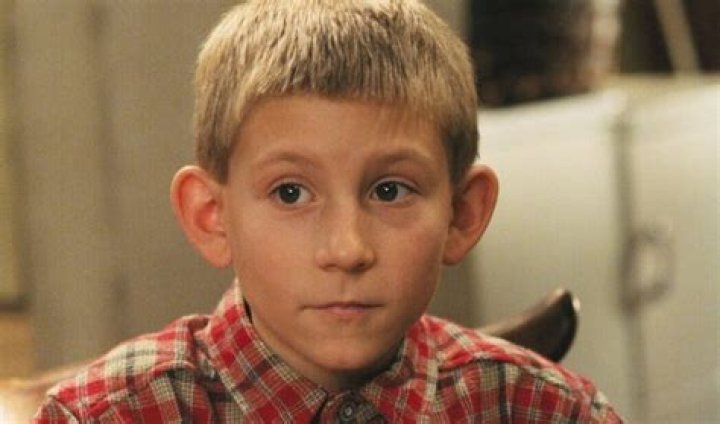 Exploring the Enigmatic Dewey from Malcolm in the Middle