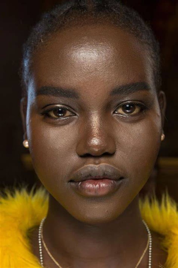 Exploring the Unique Beauty of Dark Skinned Blondes