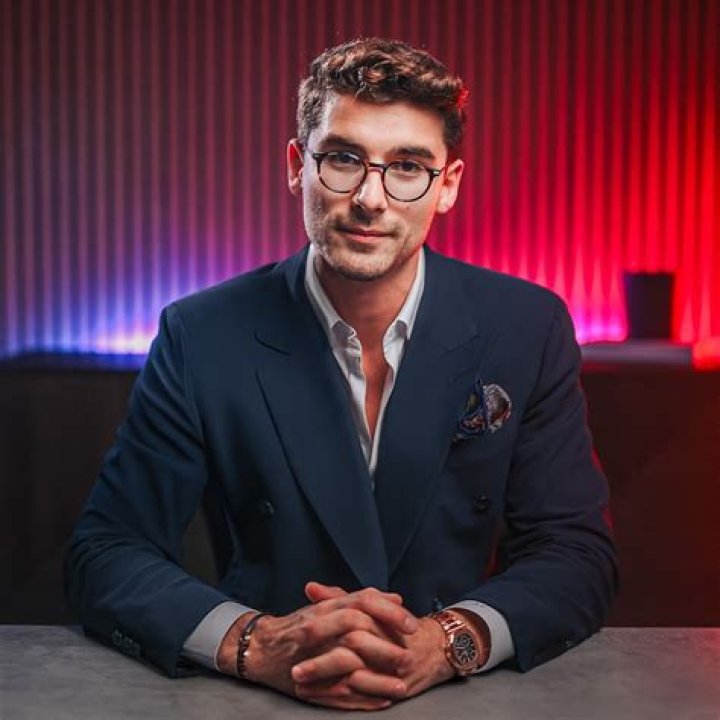 Iman Gadzhi: The Rising Star in Digital Marketing