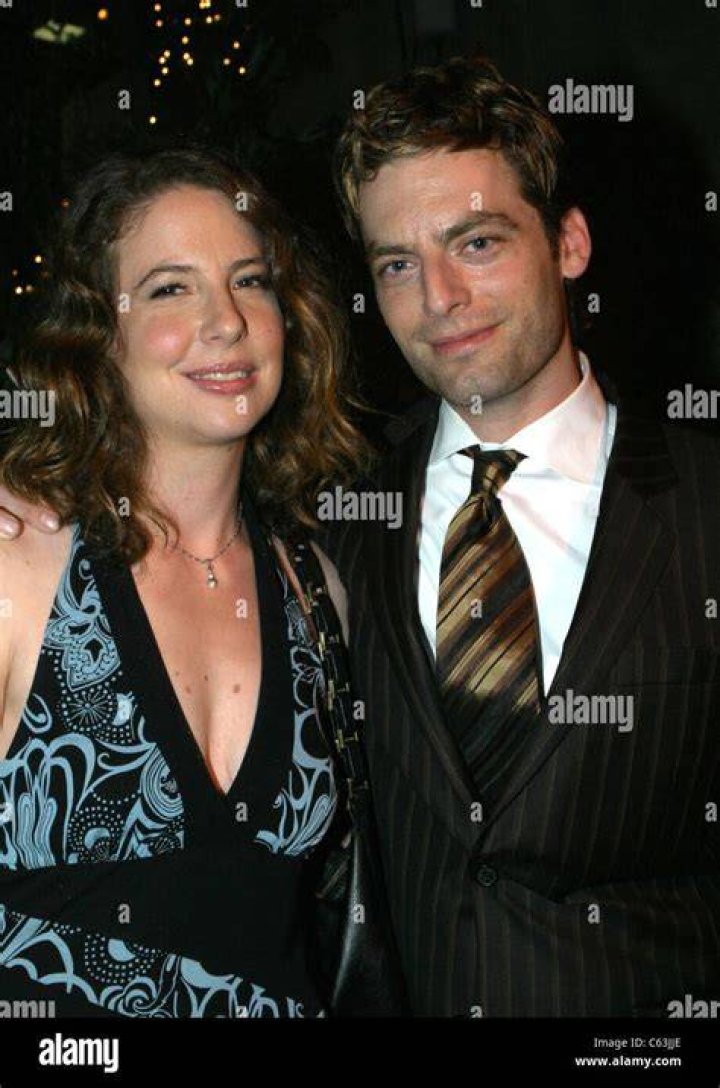 Is Robin Weigert Married? A Deep Dive into Her Personal Life