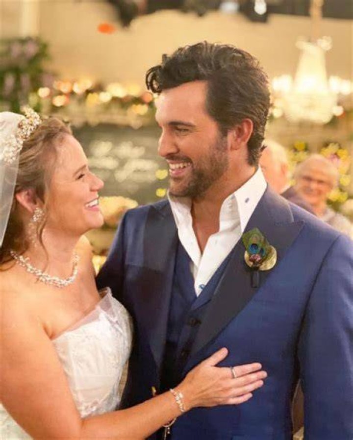 Juan Pablo di Pace Spouse: A Comprehensive Insight into His Life and Relationships