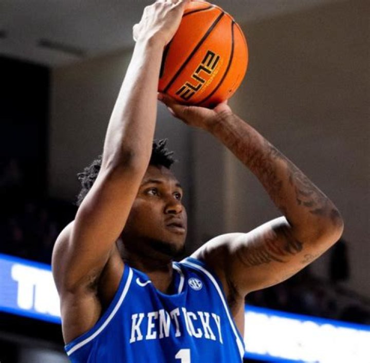 Justin Edwards: A Rising Star in the World of Basketball