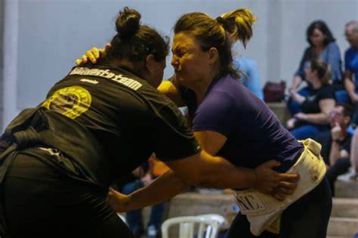Pregnant Wrestler: Breaking Stereotypes in the Ring