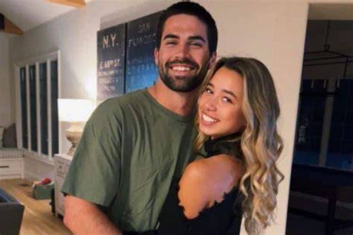 Sam Hartman Girlfriend: All You Need to Know