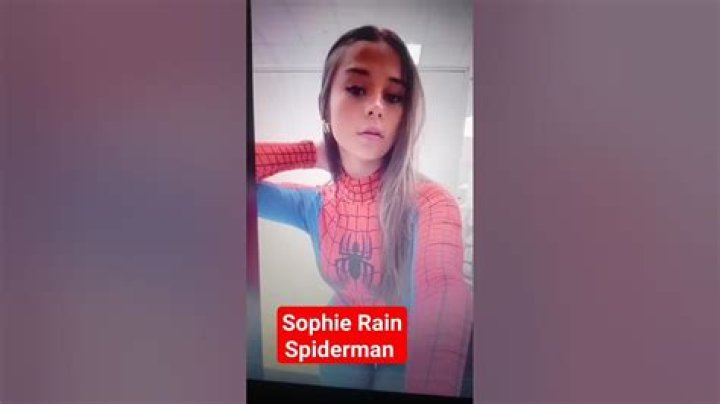 Unraveling the Mystery Behind Sophieraiin Leaked
