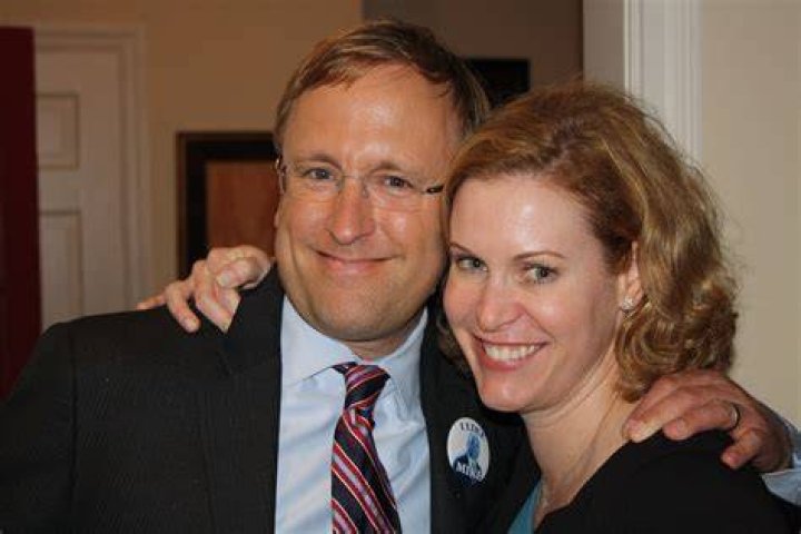Unraveling the Mystery: Is Stephanie Cutter Married?