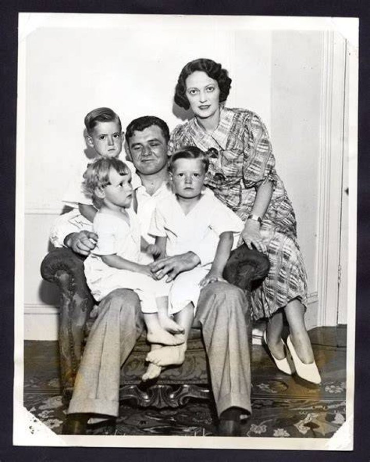 Unraveling the Mystery of Mae Braddock's Cause of Death