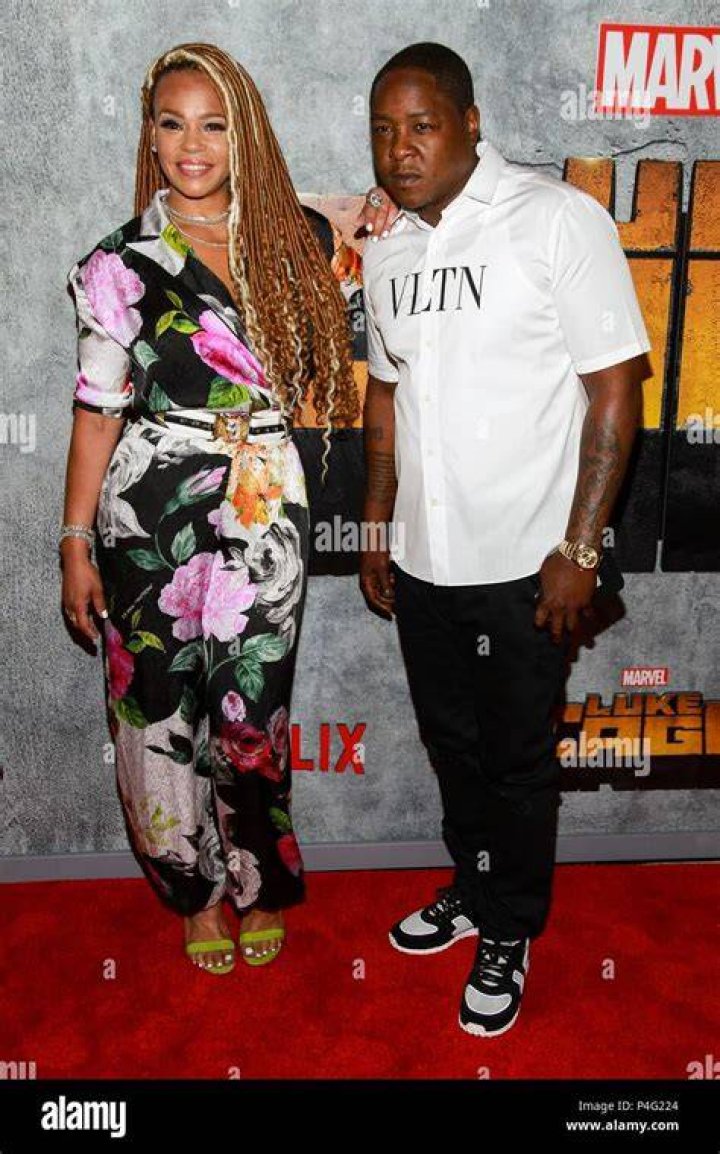 Unveiling Jadakiss's Wife: A Deep Dive into Their Relationship