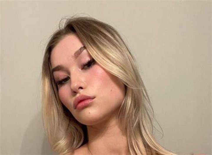 Unveiling the Allure of OnlyFans Sondra Blust