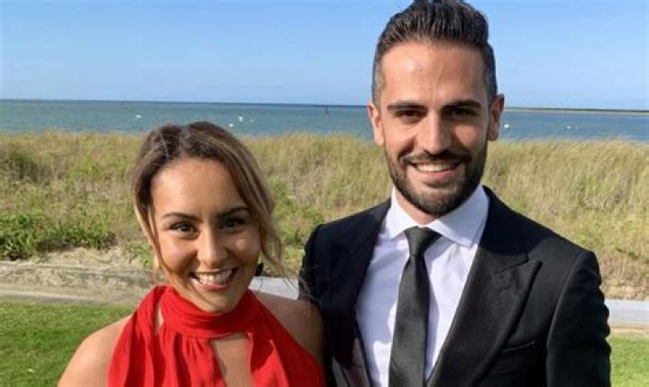 Unveiling the Mystery: Is Jeremy Diamond Married?