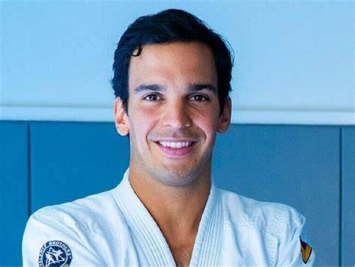 Unveiling the Mystery: The Fascinating Life of Joaquim Valente