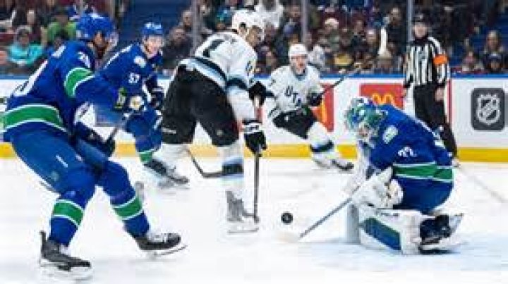 Vancouver Canucks vs Utah Jazz: A Crucial Playoff Battle